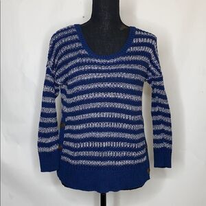 Lucky Brand woman's knit sweater